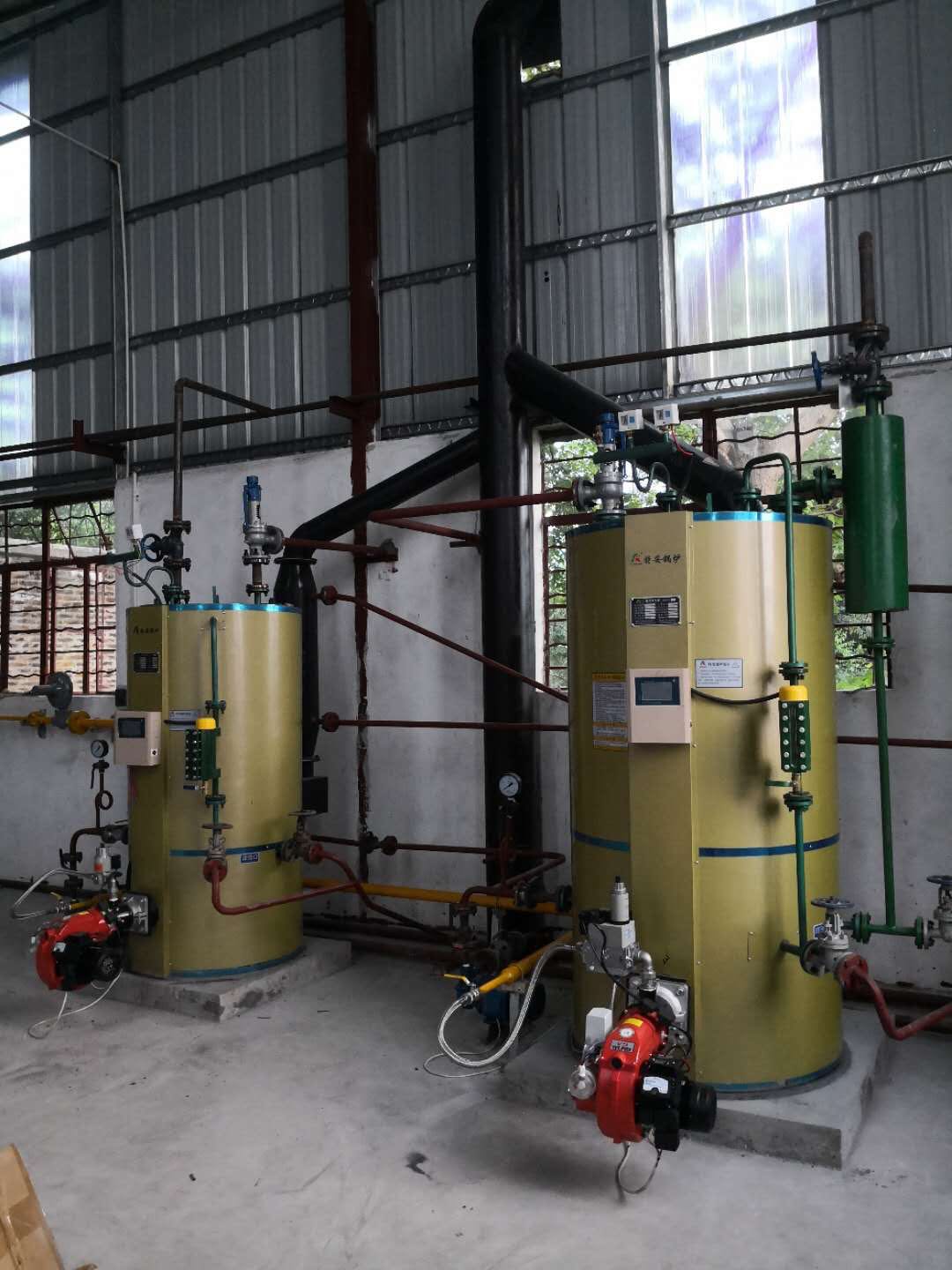 信佳管業(yè)2臺(tái)500kg燃?xì)鉅t工程案例（2）.jpg